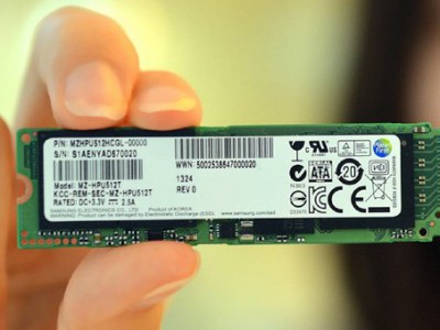 Samsung     PCIe SSD  