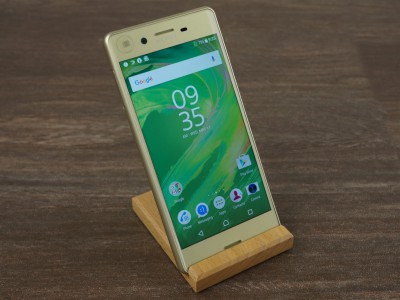   Sony Xperia X Performance    