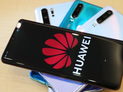  :  HUAWEI     