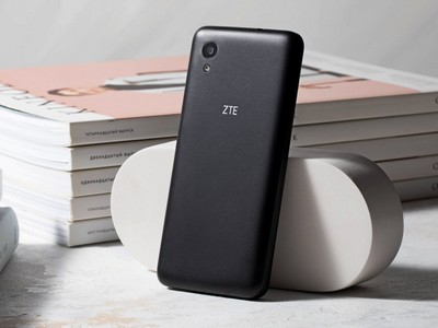 ZTE         Android Go