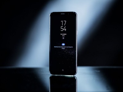 Samsung Galaxy S9      ?