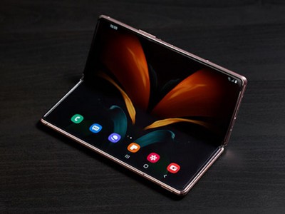   : Samsung Galaxy Z Fold4  Z Flip4   