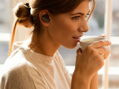  Sony Xperia Ear         