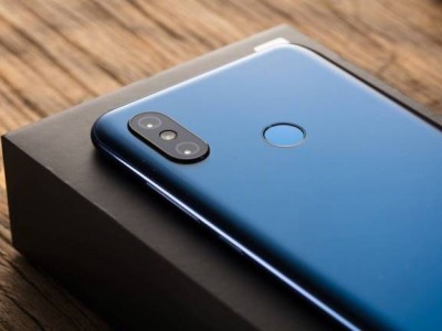 Xiaomi    Mi8    