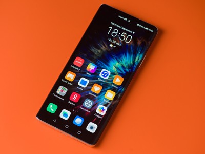     HUAWEI:  Mate 40 Pro