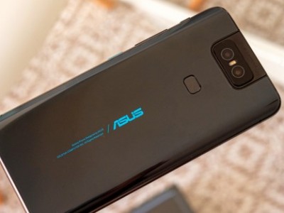    ASUS ZenFone 7  