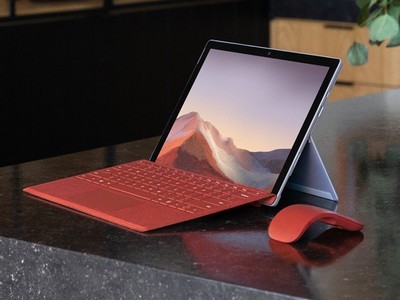 Microsoft  MacBook Pro   Surface Pro 7.   