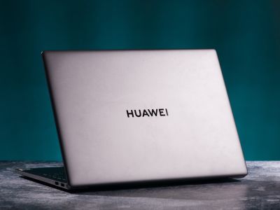  HUAWEI MateBook 14 AMD:    