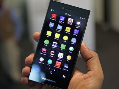  BlackBerry Leap   