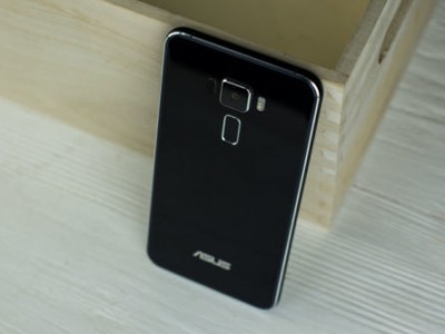     ASUS ZenFone 4