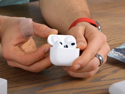  #2616:  Apple VR  AirPods 3, Redmi K50, Honor X20 Max