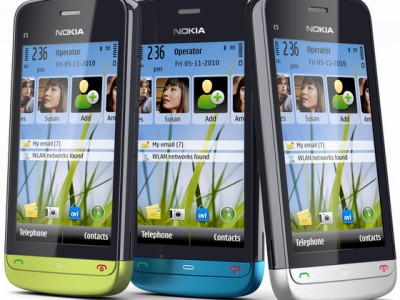 Nokia C5-03      Symbian^1