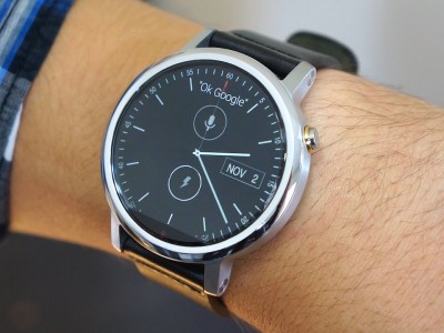 Moto 360     Google Store