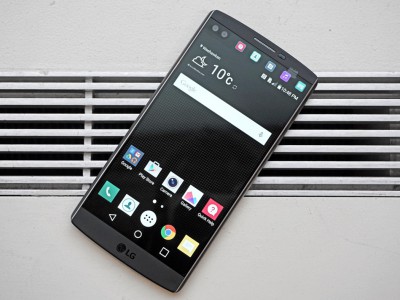    LG V10