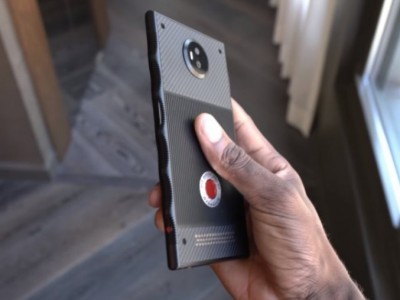 RED      Hydrogen One