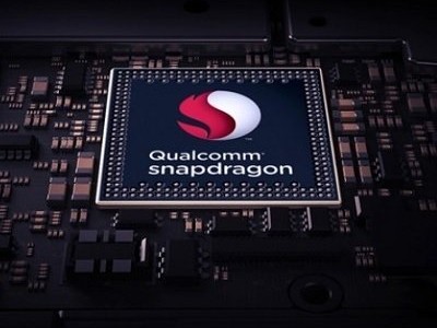   Snapdragon 675     