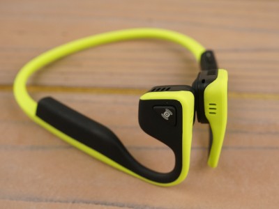  AfterShokz Trekz Titanium:   