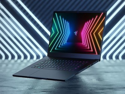 Razer      Blade   GeForce RTX 30