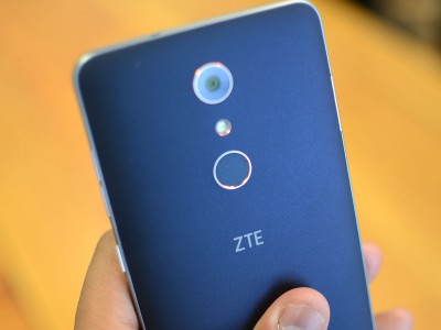 ZTE     