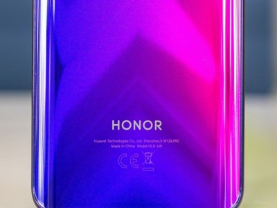 C   HONOR 30 Lite   