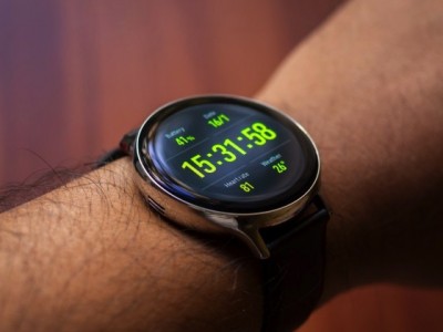 - Galaxy Watch Active 2    