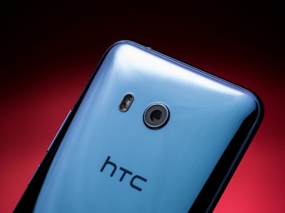  HTC U11     ?