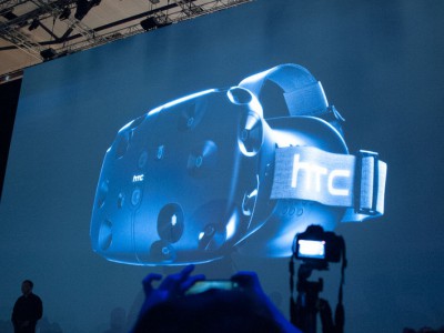 HTC Vive -     HTC  Valve