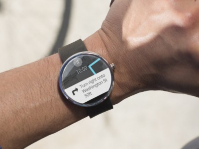 Motorola Moto 360:    