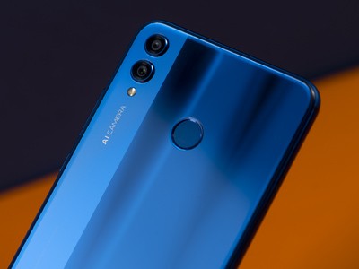  Honor 8X:   