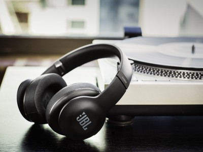  JBL Everest Elite       