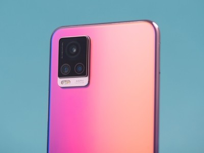  :    vivo V20