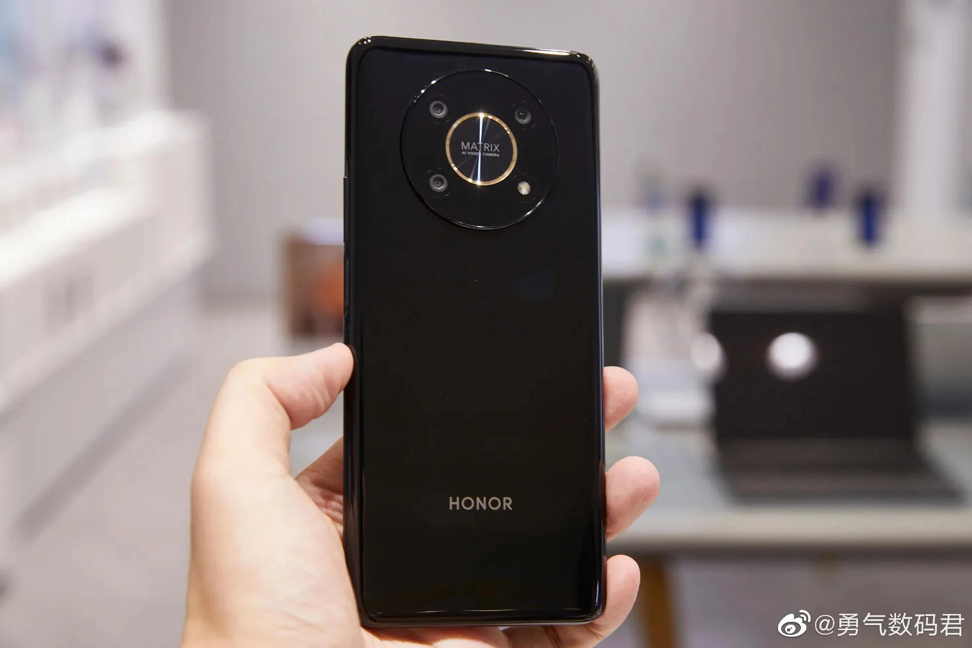 Honor X30 с огромным модулем камеры показали со всех сторон [ВИДЕО] - 4PDA