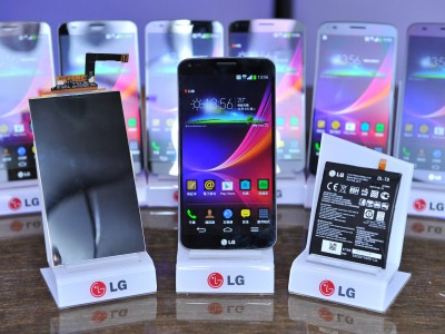 LG    G Flex    