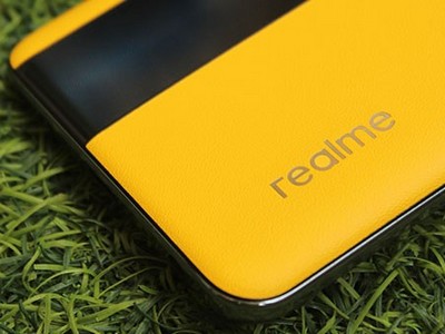   realme GT 2 Pro: ,    