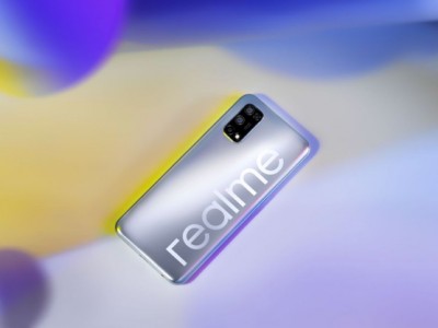   realme V5     