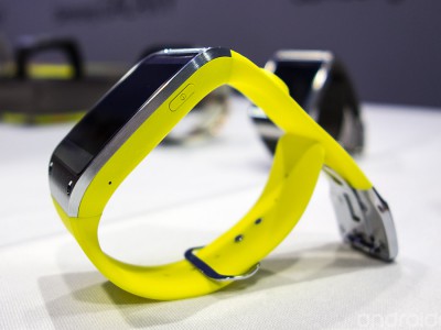 Samsung Gear Live - ""   Android Wear