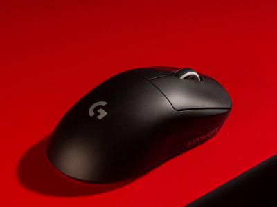  Logitech G Pro X Superlight:    