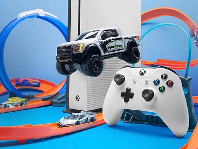   Xbox    . Microsoft    