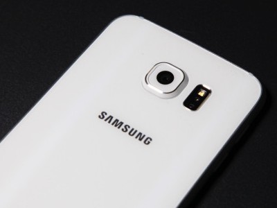  Samsung Galaxy S7   microSD-