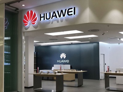 HUAWEI         