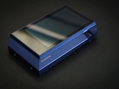 Astell&Kern     240  299 000 