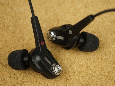  Audio-Technica ATH-ANC40BT: ,   