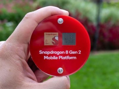 Qualcomm Snapdragon 8 Gen 2      Apple