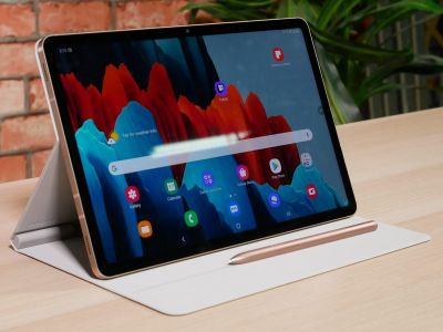 Samsung Galaxy Tab S8+: 5G     Qualcomm