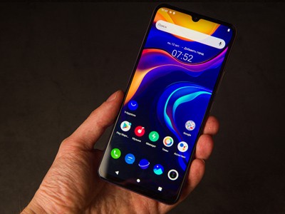    vivo V20: Android 11   