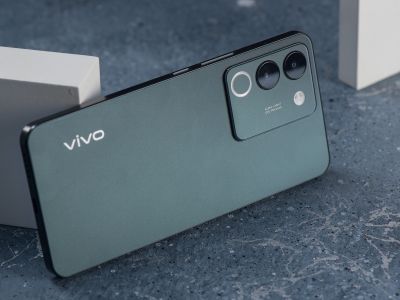  vivo V29e:  