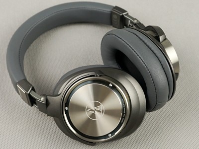  Audio-Technica ATH-DSR9BT:   