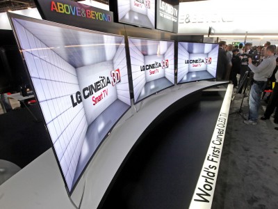 LG    OLED-   