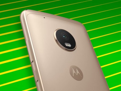  Moto G5 Plus    ,    Galaxy S7