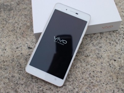 Vivo X5 Pro        USB-C